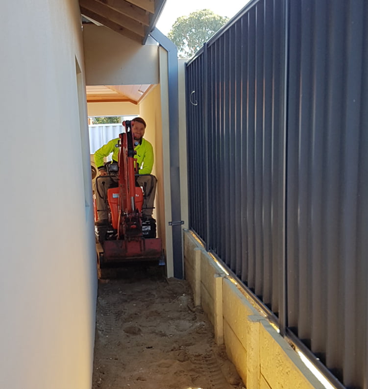 restricted-access-mini-excavator