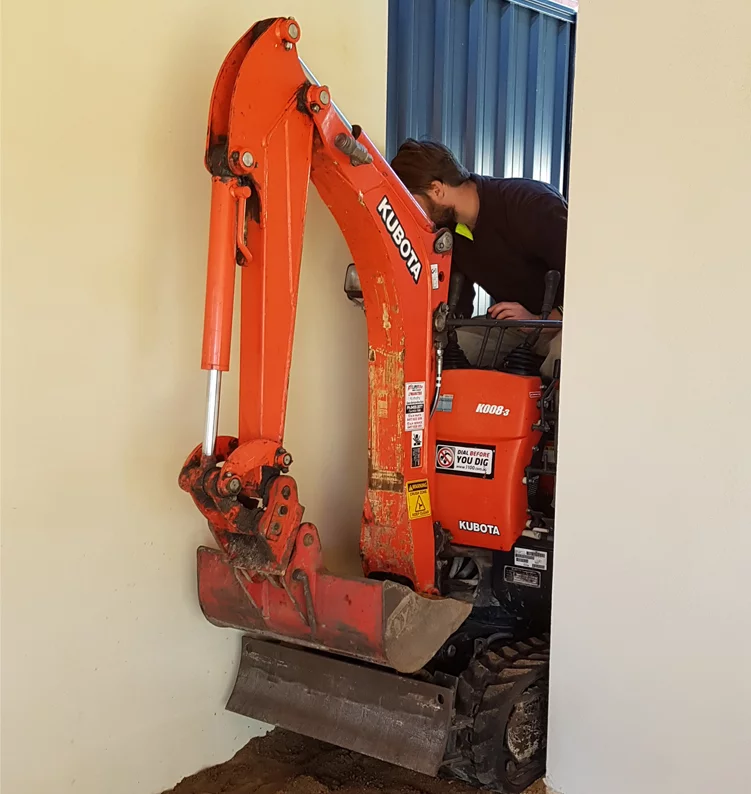 mini-excavator-restricted-access-right restricted access mini excavator hire
